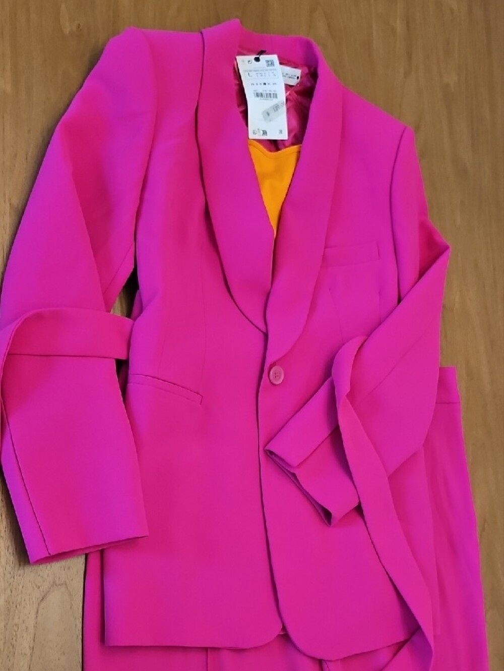 🔥Zara Vibrant Pink Wide-Leg Pantsuit with Belted Blazer - Picture 4 of 16